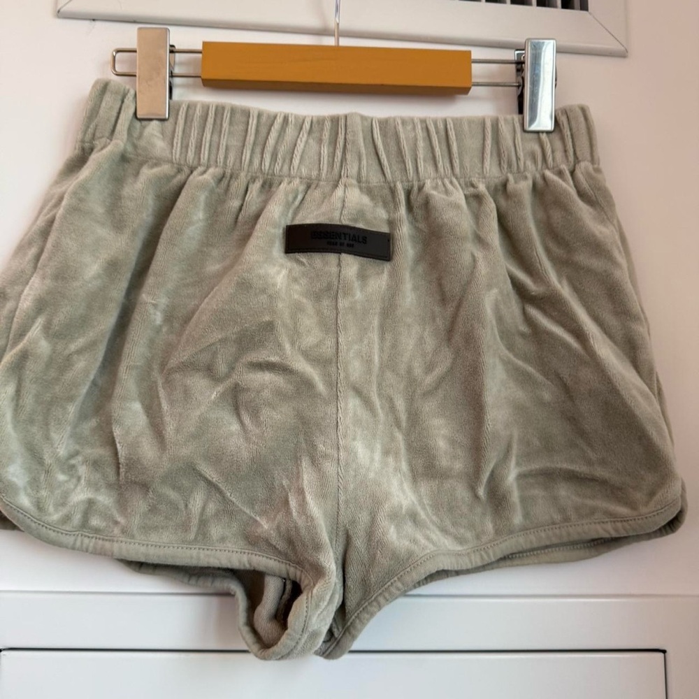 Authentic essentials shorts - Picture 5 of 6